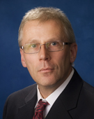 Bernhard Voelker